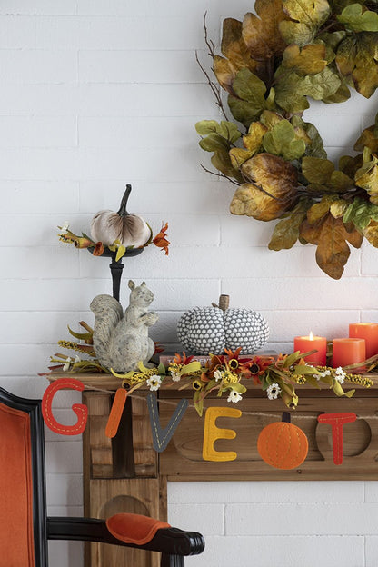 Knite Pumpkin Decor