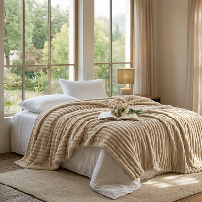Lightweight Cozy & Breathable Blanket