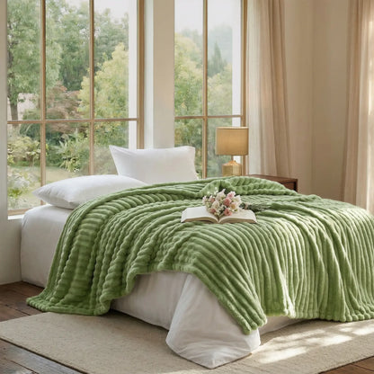 Lightweight Cozy & Breathable Blanket