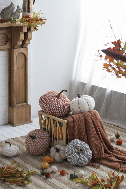 Knite Pumpkin Decor